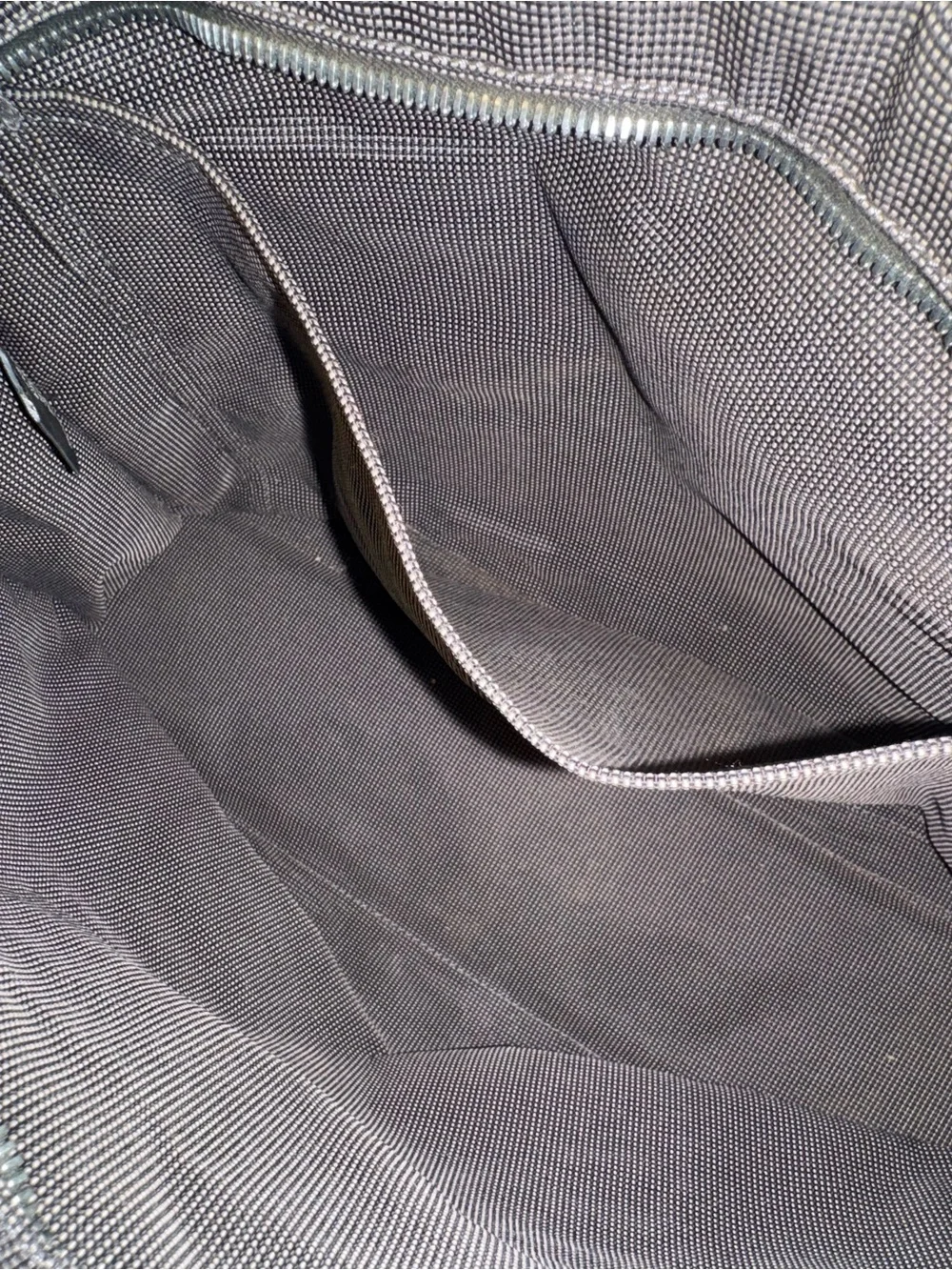 Hermes 💎authentic large Black zip top Tote excellent condition - Picture 9 of 10